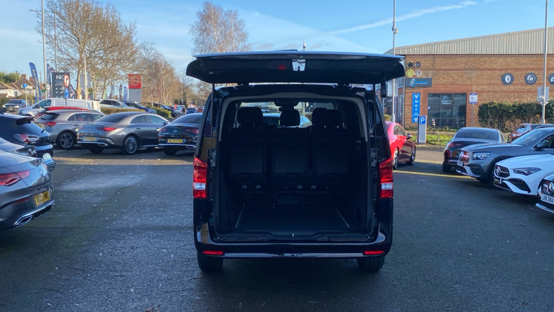 Mercedes-Benz Vito L2 Diesel Rwd 116CDI Pro Crew Van 9G-Tronic